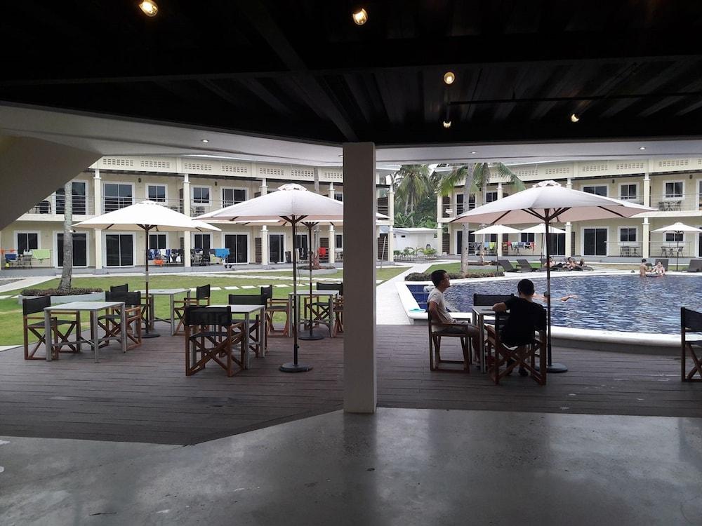 Malinawon 馬莉吶灣度假中心 Resort 4*