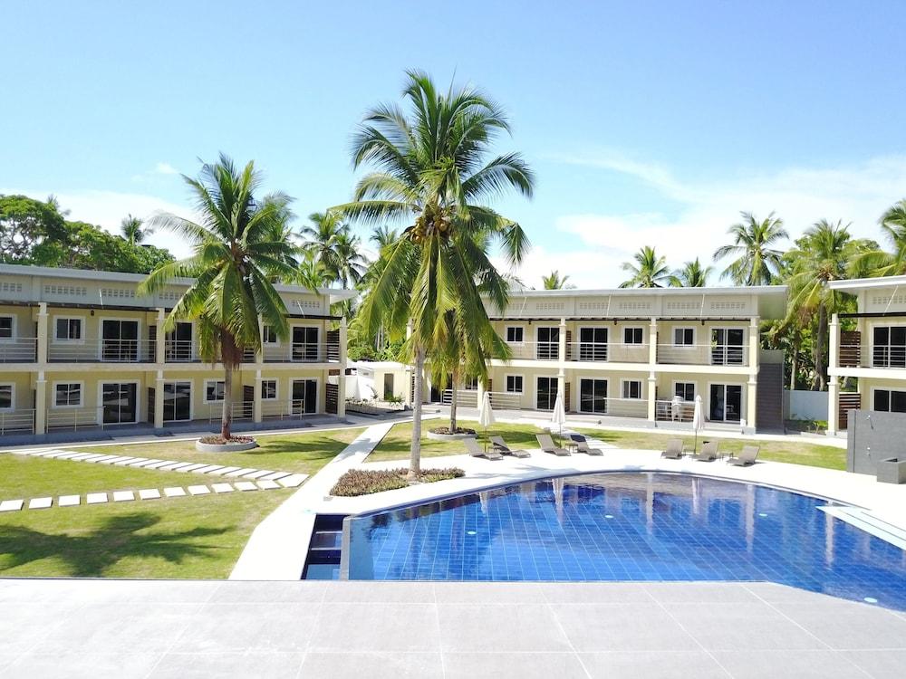 Malinawon 馬莉吶灣度假中心 Resort 4*